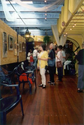 Die Ausstellung auf dem Kulturschiff Imke C, Oostende, August 1999.